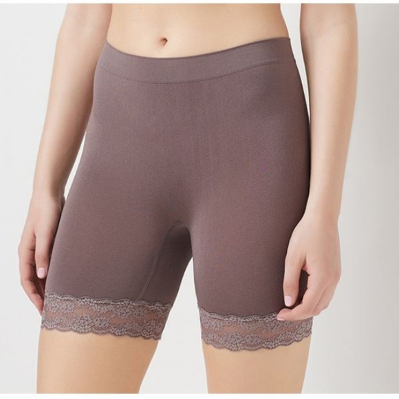 Breezies Intimates & Sleepwear Breezies4seamless Long